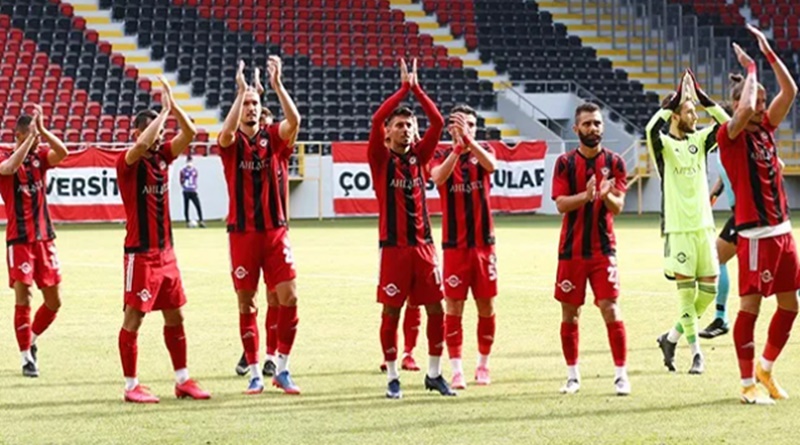 ÇORUM FK, GÜLE OYNAYA KAZANDI